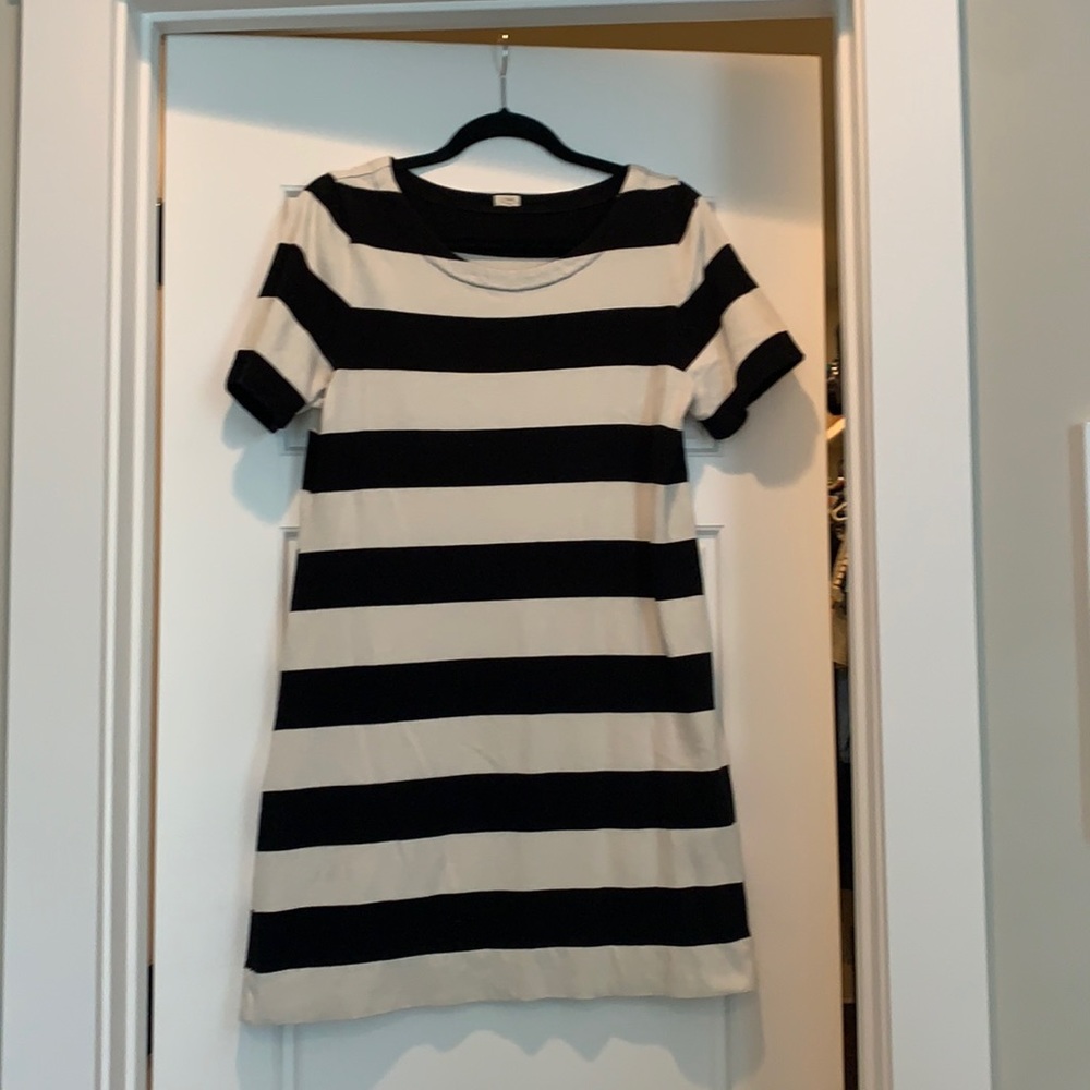 J crew cotton short sleeved dress
